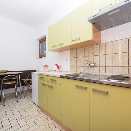 Appartement Cesljar *