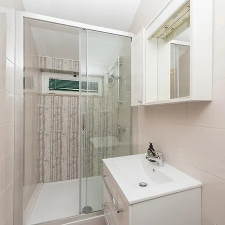 Cesljar Apartment